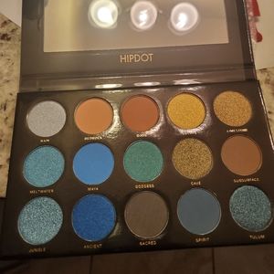 Hipdot cenote palette